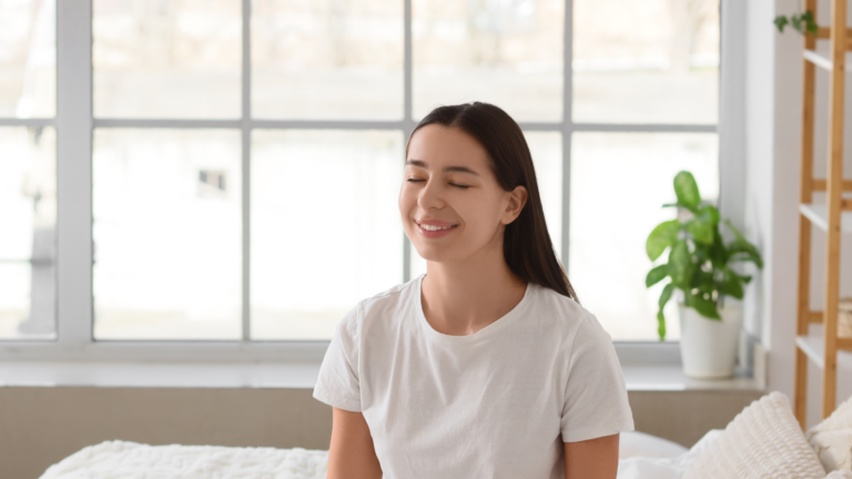 Heartfulness é uma meditação baseada no coração — simples, sem dogmas, praticada de olhos fechados e guiada pela sensação de leveza